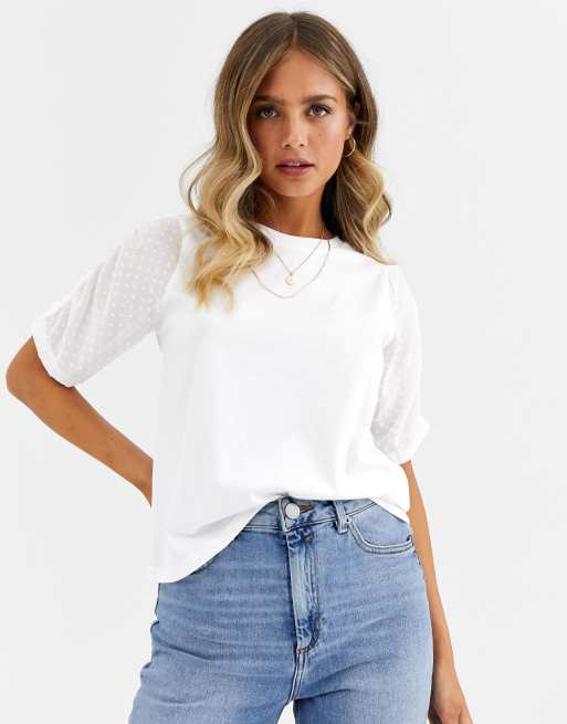 ASOS DESIGN - T-shirt met dobby mouwen en ruches