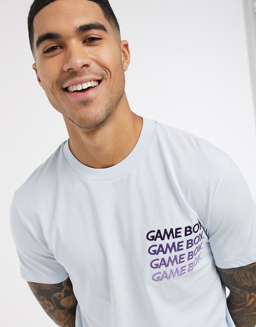 ASOS DESIGN - T-shirt met Gameboy-borduursel op de borst-Blauw