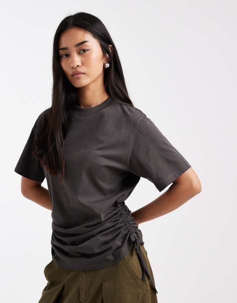 ASOS DESIGN - T-shirt met gerimpeld detail, gestrikte zijkant, korte mouwen en ronde hals in antracietgrijs - view 1