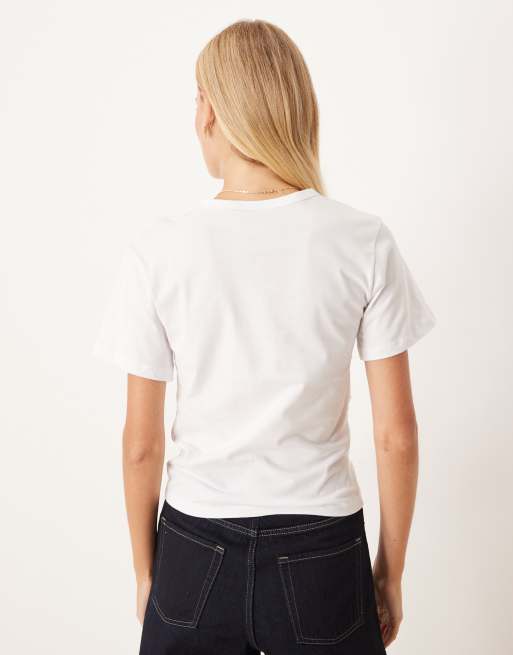 ASOS DESIGN - T-shirt met gerimpelde zijkant en korte mouwen in wit, 4 van 4