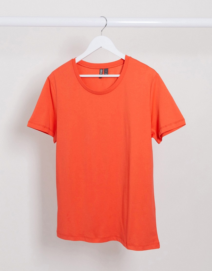 ASOS DESIGN - T-shirt met lage ronde hals in koraalrood-Roze