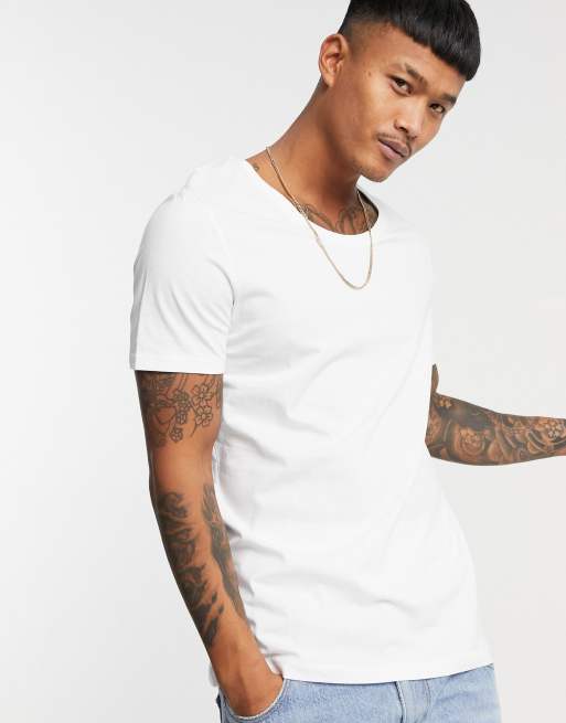 nieuwigheid onszelf Tegenhanger ASOS Design - T-shirt met lage ronde hals | ASOS