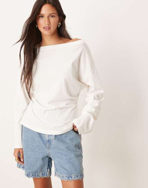 ASOS DESIGN - T-shirt met lange mouwen, blote schouders en korsettaille in wit - view 1