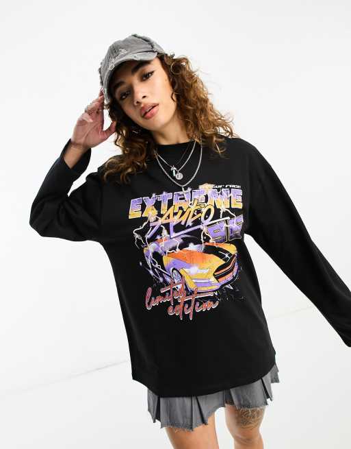 ASOS DESIGN - T-shirt met lange mouwen en 'Extreme Auto' print in zwart
