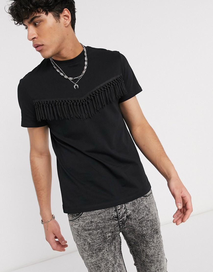 ASOS DESIGN - T-shirt met macramé en franjes in zwart met wassing