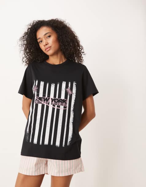 ASOS DESIGN - T-shirt met normale pasvorm en sportieve strepen in zwart - view 1