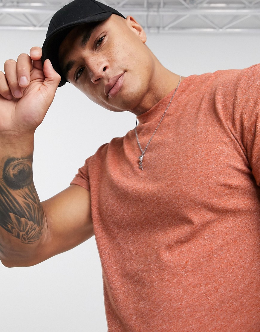 ASOS DESIGN - T-shirt met omgeslagen mouwen in gemêleerd bruin-Lichtbruin