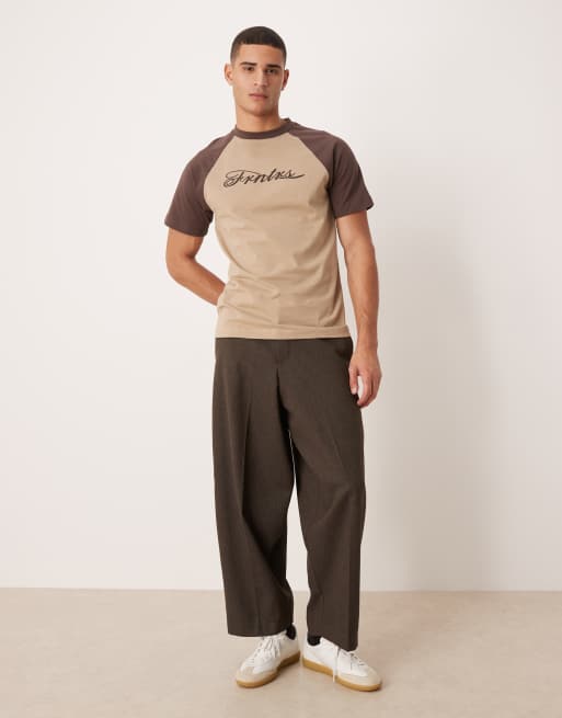ASOS DESIGN - T-shirt met raglanmouwen en tekstprint in naturel , 2 van 5