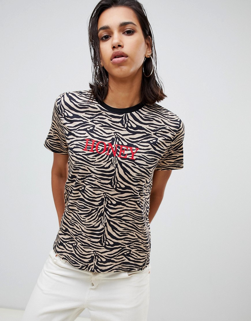 ASOS DESIGN - T-shirt met tijgerprint en honing-borduurwerk-Multi