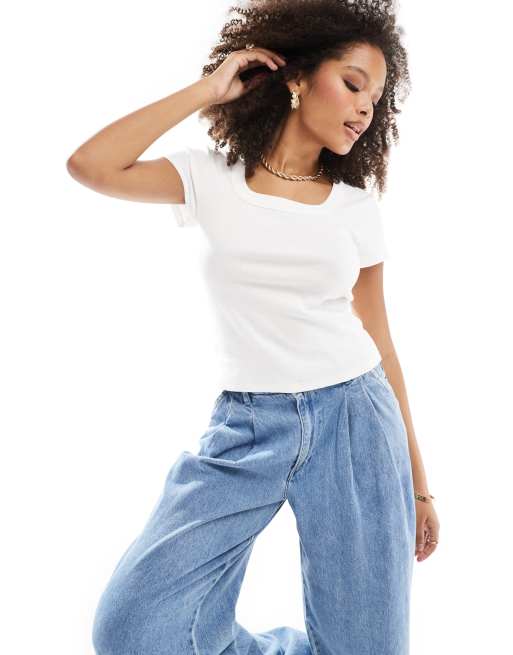 ASOS DESIGN - T-shirt met vierkante halslijn, kapmouwtjes en brede biezen in wit