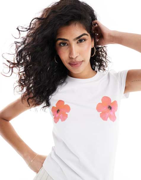 ASOS DESIGN - T-shirt mini bianca con grafica di fiore di ibisco rosso - view 1