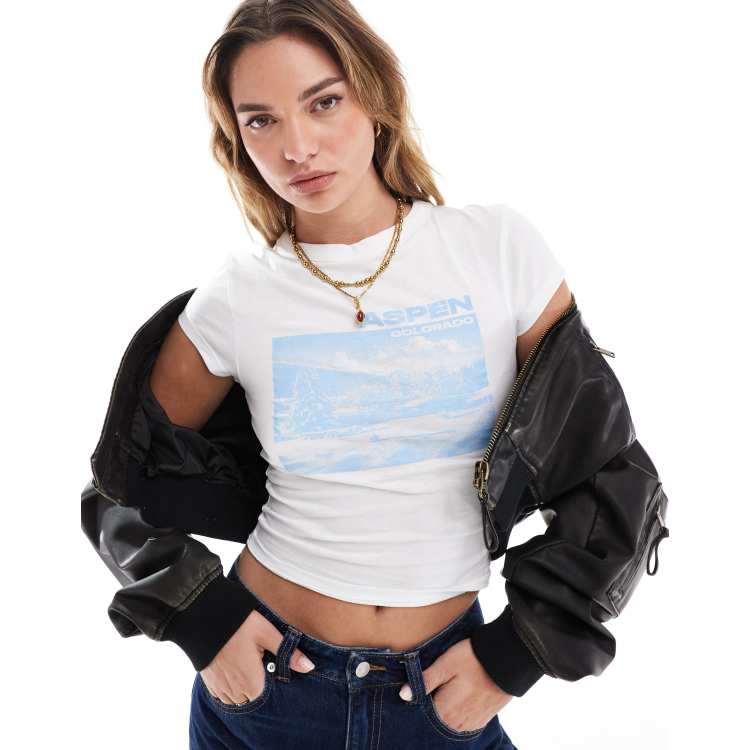 ASOS DESIGN T-shirt mini bianca con stampa ispirata agli sci