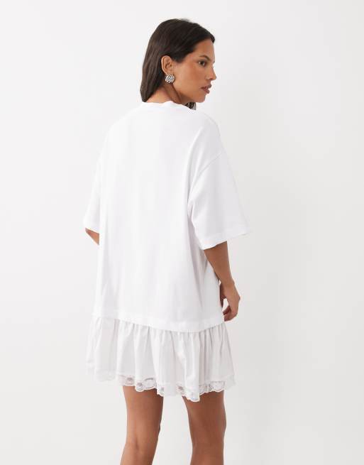 ASOS DESIGN t-shirt mini dress in white with white lace trim, 3 of 4