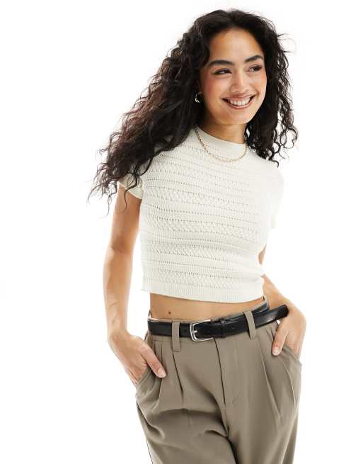 ASOS DESIGN - T-shirt mini in maglia color crema con cuciture testurizzate