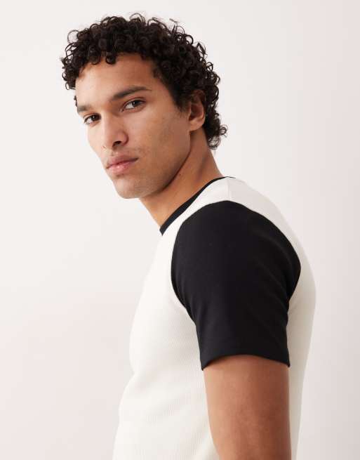 ASOS DESIGN - T-shirt moulant à nervures et manches contrastantes - Crème, 5 de 5