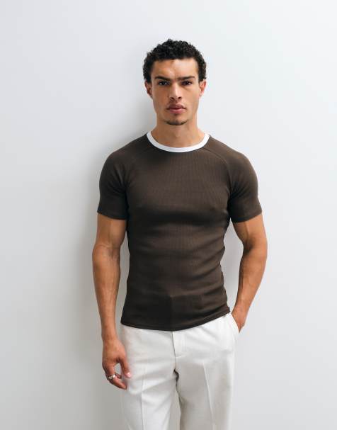 ASOS DESIGN - T-shirt moulant côtelé à manches raglan et bords contrastants - Marron - view 1