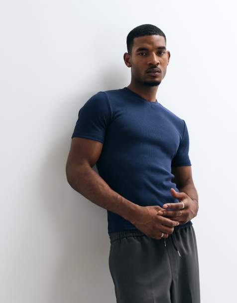 ASOS DESIGN t-shirt muscle fit con girocollo in costina navy - view 1