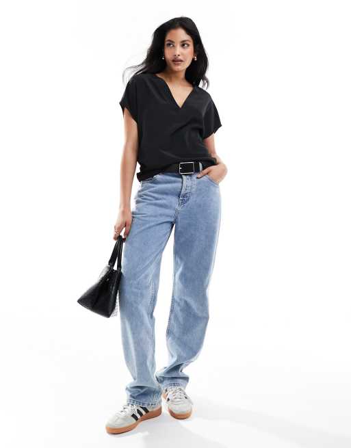 ASOS DESIGN - T-shirt nera con scollo a V, 4 di 4