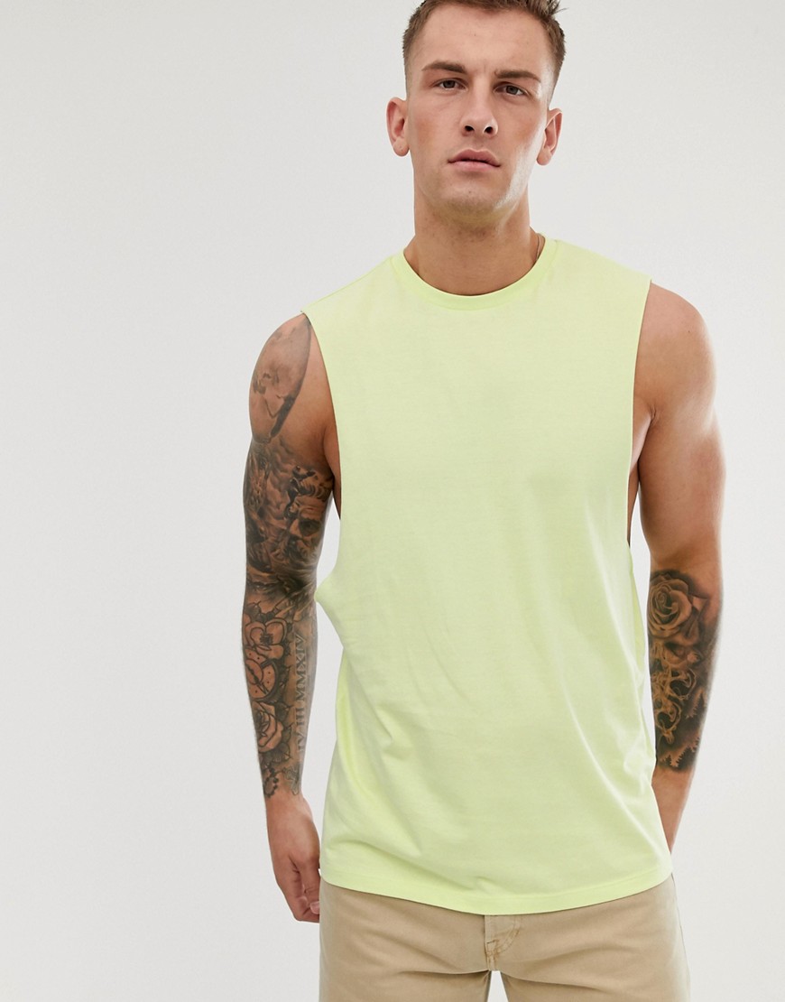 ASOS DESIGN - T-shirt organica comoda senza maniche con giromanica ampio giallo pallido-Verde