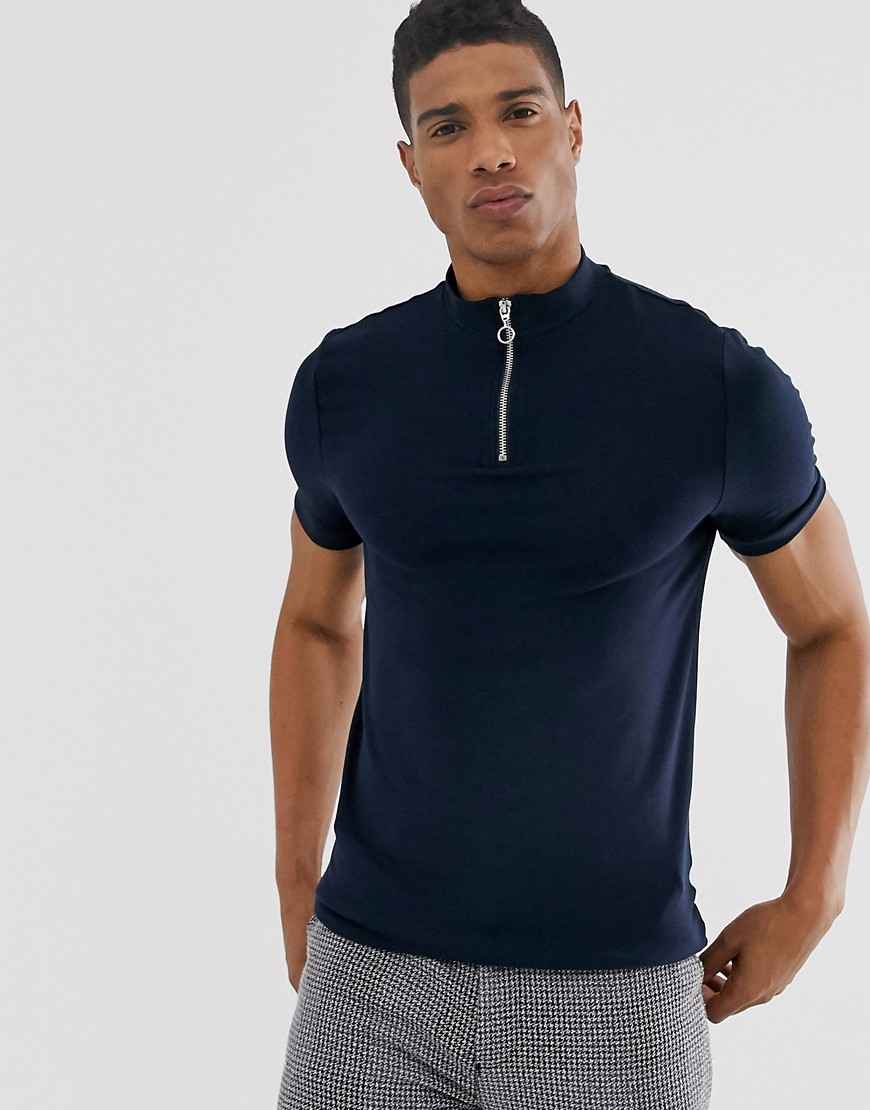 ASOS DESIGN - T-shirt organica con collo alto con zip attillata blu navy