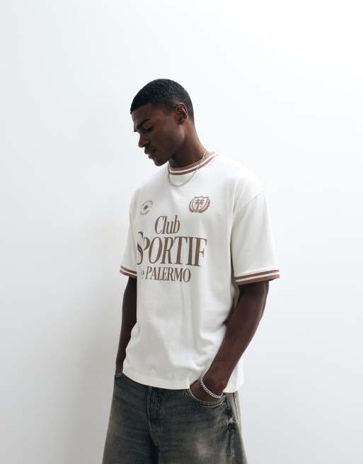 ASOS DESIGN - T-shirt oversize à imprimé Club Sportif avec liserés - Crème, 4 de 5