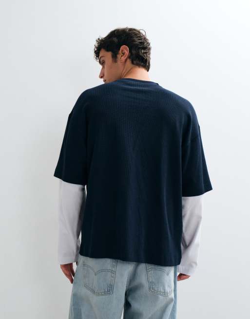 ASOS DESIGN t-shirt oversize à manches longues avec double couche en bleu marine gaufré, 2 de 5