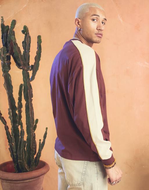 ASOS DESIGN - T-shirt oversize a maniche lunghe bordeaux color block con scritta stile college, 4 di 4