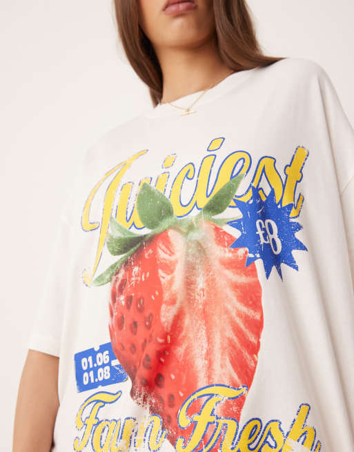ASOS DESIGN - T-shirt oversize à motif fraise style vintage - Crème, 2 de 4