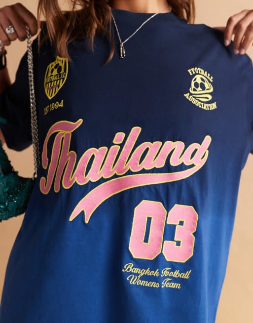 ASOS DESIGN - T-shirt oversize avec inscription « Thailand » style football brodée, 4 de 4