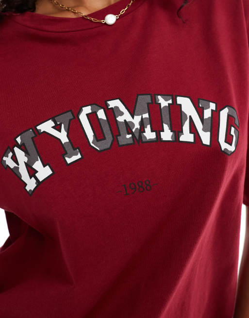 ASOS DESIGN - T-shirt oversize avec inscription Wyoming à imprimé vache - Lie-de-vin, 3 de 4