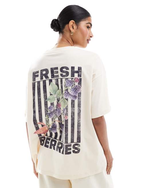 ASOS DESIGN - T-shirt oversize avorio con grafica di frutta autunnale, 4 di 4