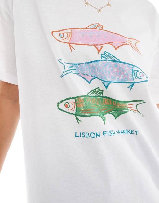ASOS DESIGN - T-shirt oversize avorio con grafica di sardine e scritta "Lisbon", 3 di 4