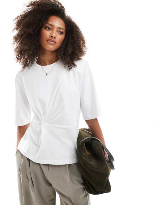 ASOS DESIGN - T-shirt oversize bianca con dettaglio attorcigliato