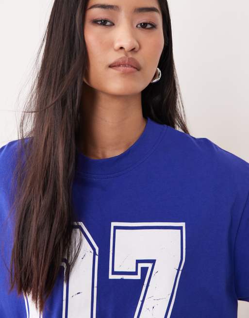 ASOS DESIGN - T-shirt oversize blu con numero stile college, 3 di 4