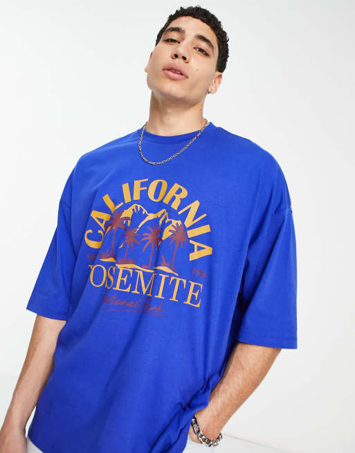 ASOS DESIGN - T-shirt oversize blu con stampa California outdoors, 3 di 4