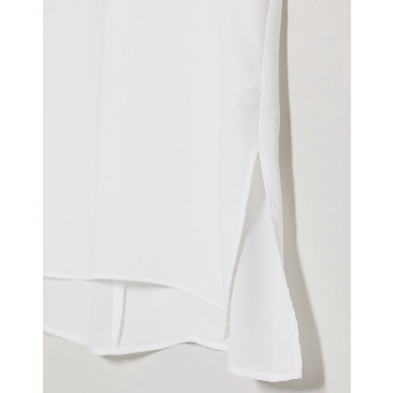 9Enyn Donna DESIGN - T-shirt oversize color avorio con maniche con risvolto