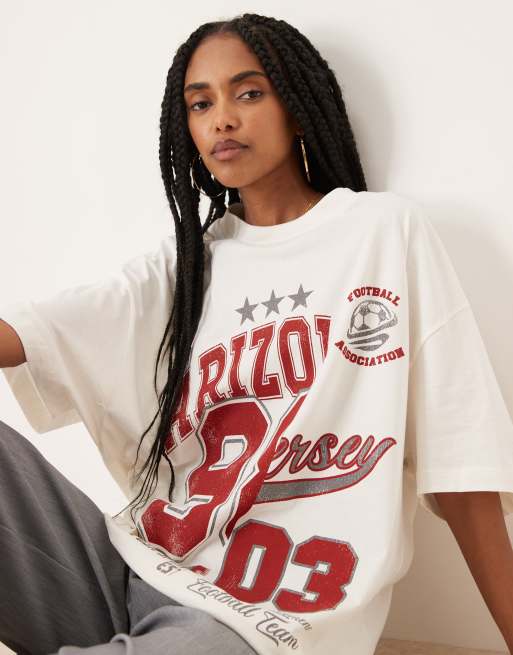 ASOS DESIGN - T-shirt oversize color crema con grafica 