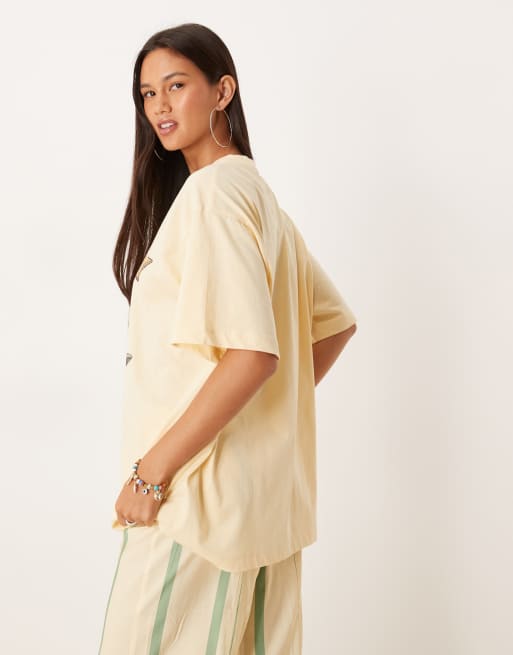 ASOS DESIGN - T-shirt oversize color latticello con grafica di ramo di olivo, 4 di 4