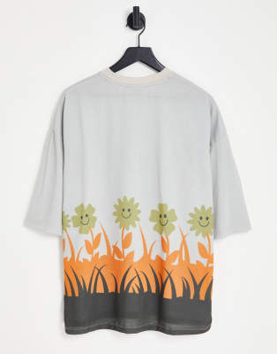 T-shirt oversize con stampa a fiori sul fondo-Multicolore - ASOS DESIGN T-shirt donna  - immagine2