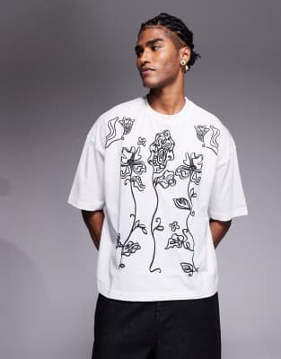 ASOS DESIGN - T-shirt oversize coupe carrée avec imprimé fleurs - Blanc | ASOS