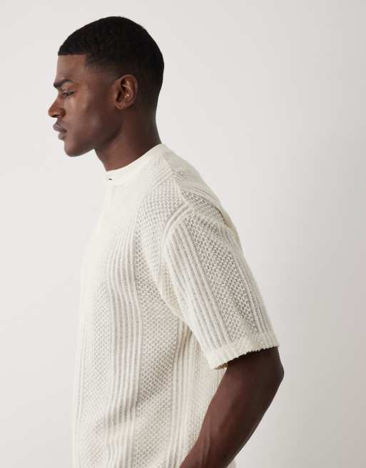 ASOS DESIGN - T-shirt oversize coupe carrée en tissu texturé à col boutonné - Crème, 4 de 5