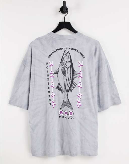 ASOS DESIGN - T-shirt oversize effet tie-dye avec imprimé poisson au dos - Gris
