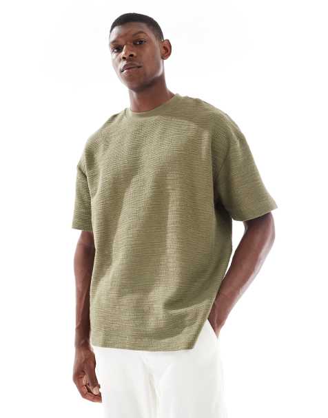 ASOS DESIGN - T-shirt oversize en bouclé - Kaki - view 1