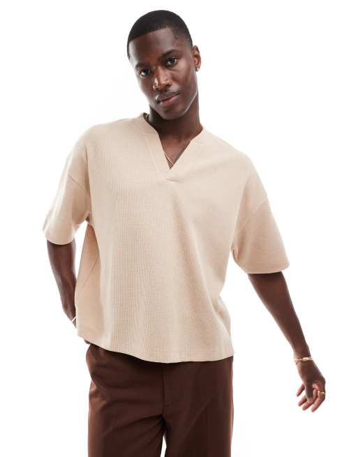 ASOS DESIGN - T-shirt oversize en tissu texturé épais avec col cranté - Taupe 