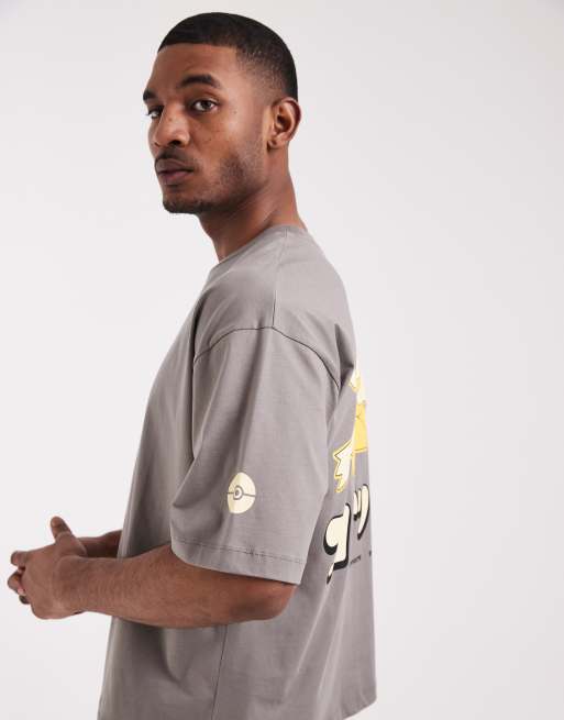 ASOS DESIGN - T-shirt oversize grigia con stampa Pokemon di Psyduck, 5 di 5