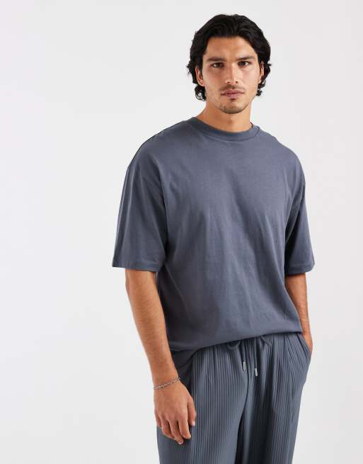ASOS DESIGN - T-shirt oversize grigio antracite con grafica con ciliegie, 2 di 5