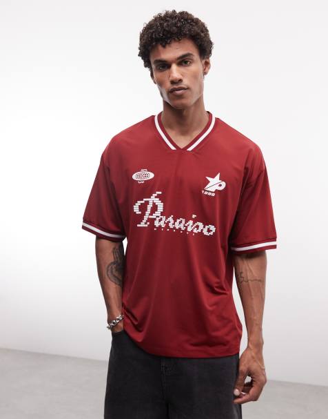 ASOS DESIGN - T-shirt oversize in tessuto sportivo rosso con grafica stile calcio - view 1