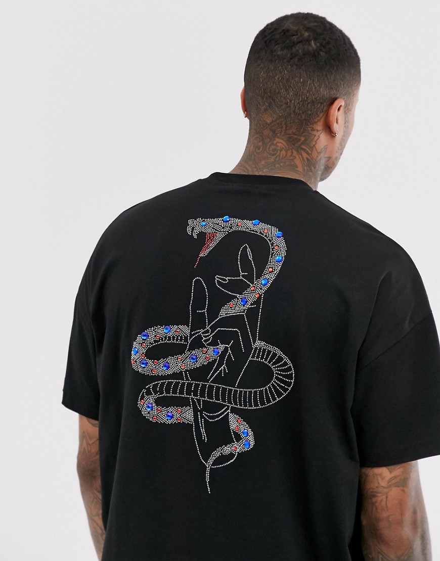 ASOS DESIGN - T-shirt oversize lunga in jersey pesante con drago di pietre applicate a caldo-Nero