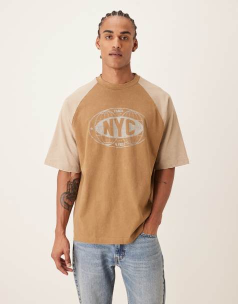 ASOS DESIGN - T-shirt oversize marrone chiaro slavato con maniche raglan e grafica NYC - view 1