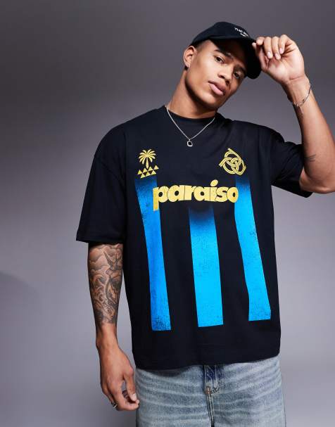 ASOS DESIGN - T-shirt oversize nera a righe con grafica a tema calcio - view 1